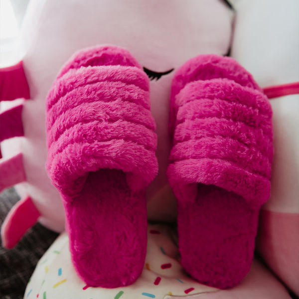 Cotton Candy Faux Fur Slippers Hot Pink / L/XL