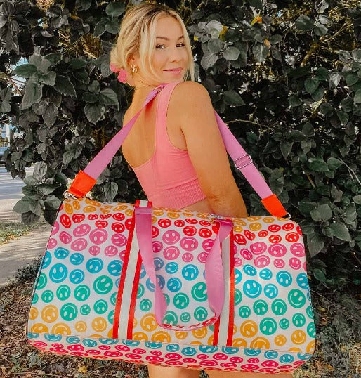 The Weekend Warrior: Why You Need a Weekender Duffle Bag