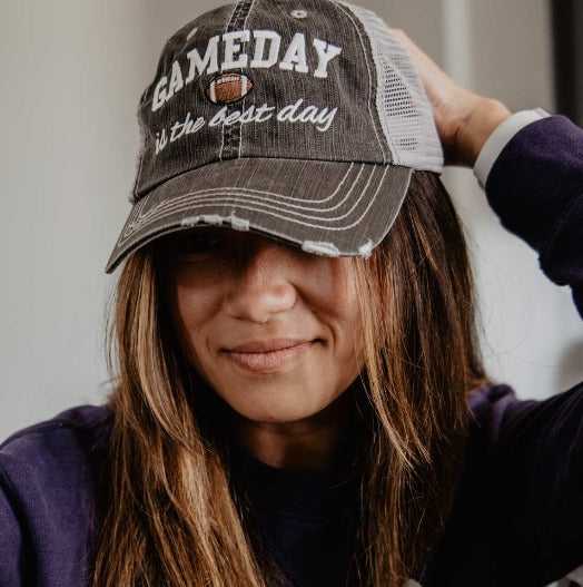 Moms’ Gameday Apparel Why It’s Essential