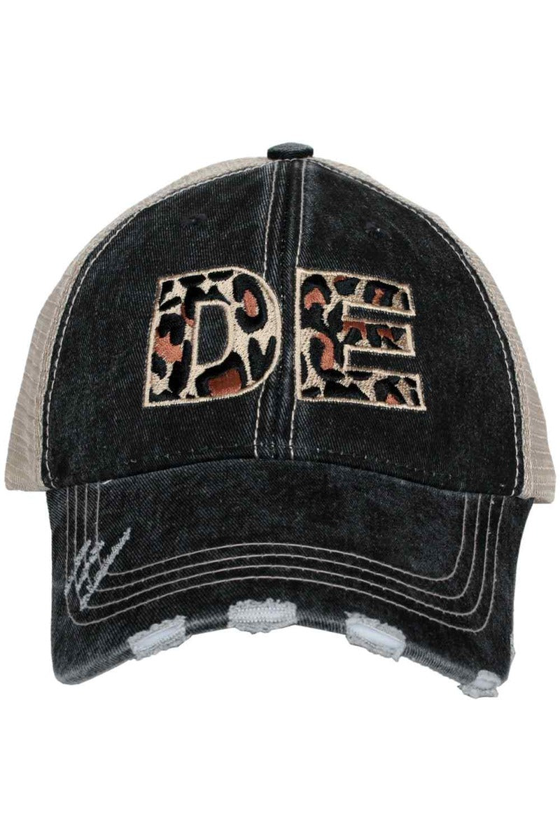 DE Delaware Leopard Women's Trucker Hat