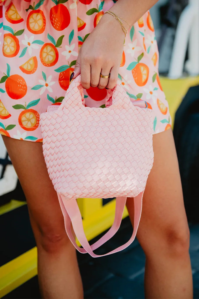 Light Pink Woven Crossbody Bucket Bag