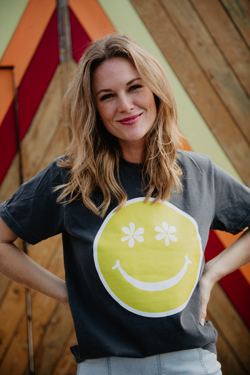 Daisy Eyes Happy Face Graphic Tee