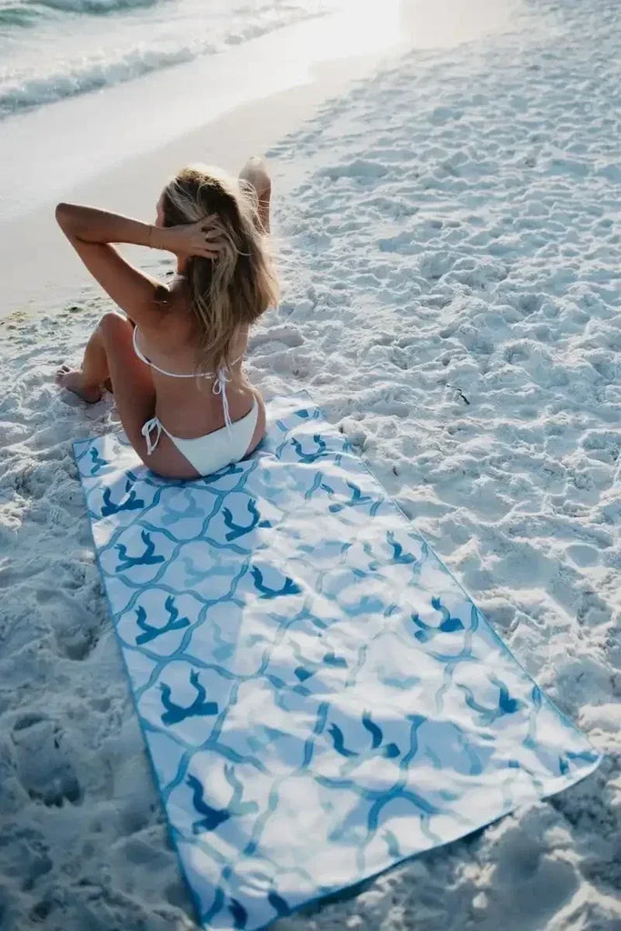 Blue Bow Quick Dry Reversible Pool Towel - Katydid.com