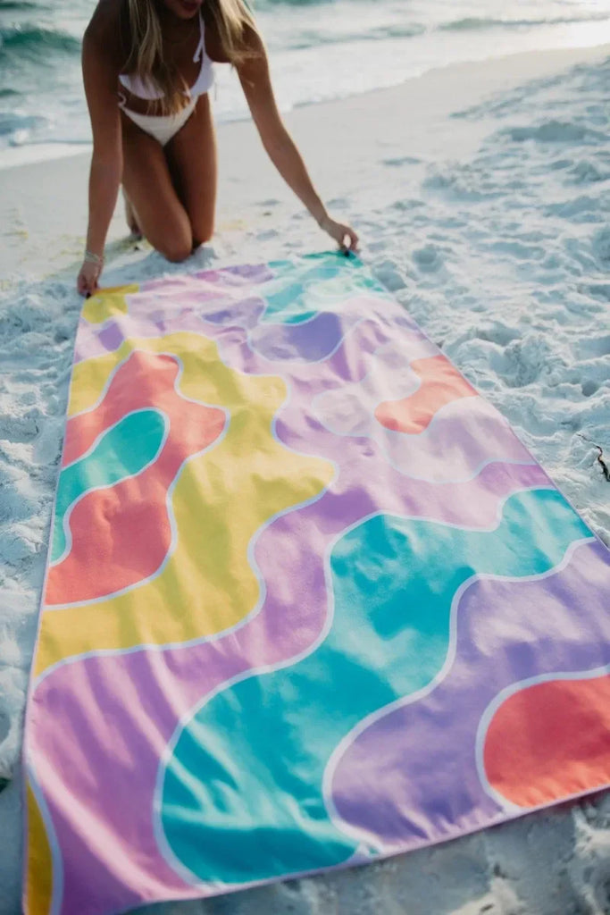 Groovy Flower Microfiber Reversible Towel - Katydid.com