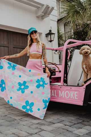 Light Blue Weekender Bag w/ Pass-Thru Slip