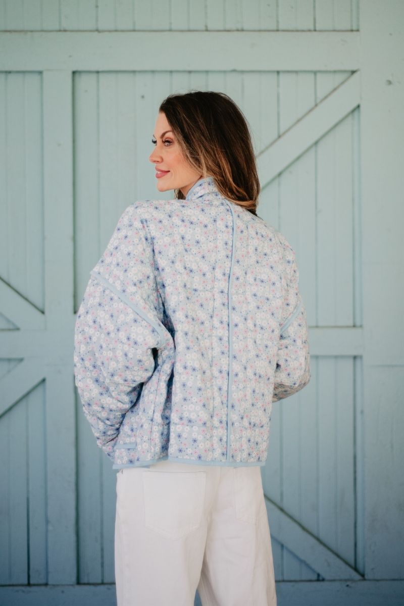 Light Blue Dainty Floral Lightweight Quilted Jacket