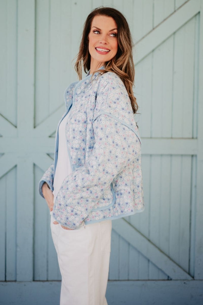 Light Blue Dainty Floral Lightweight Quilted Jacket