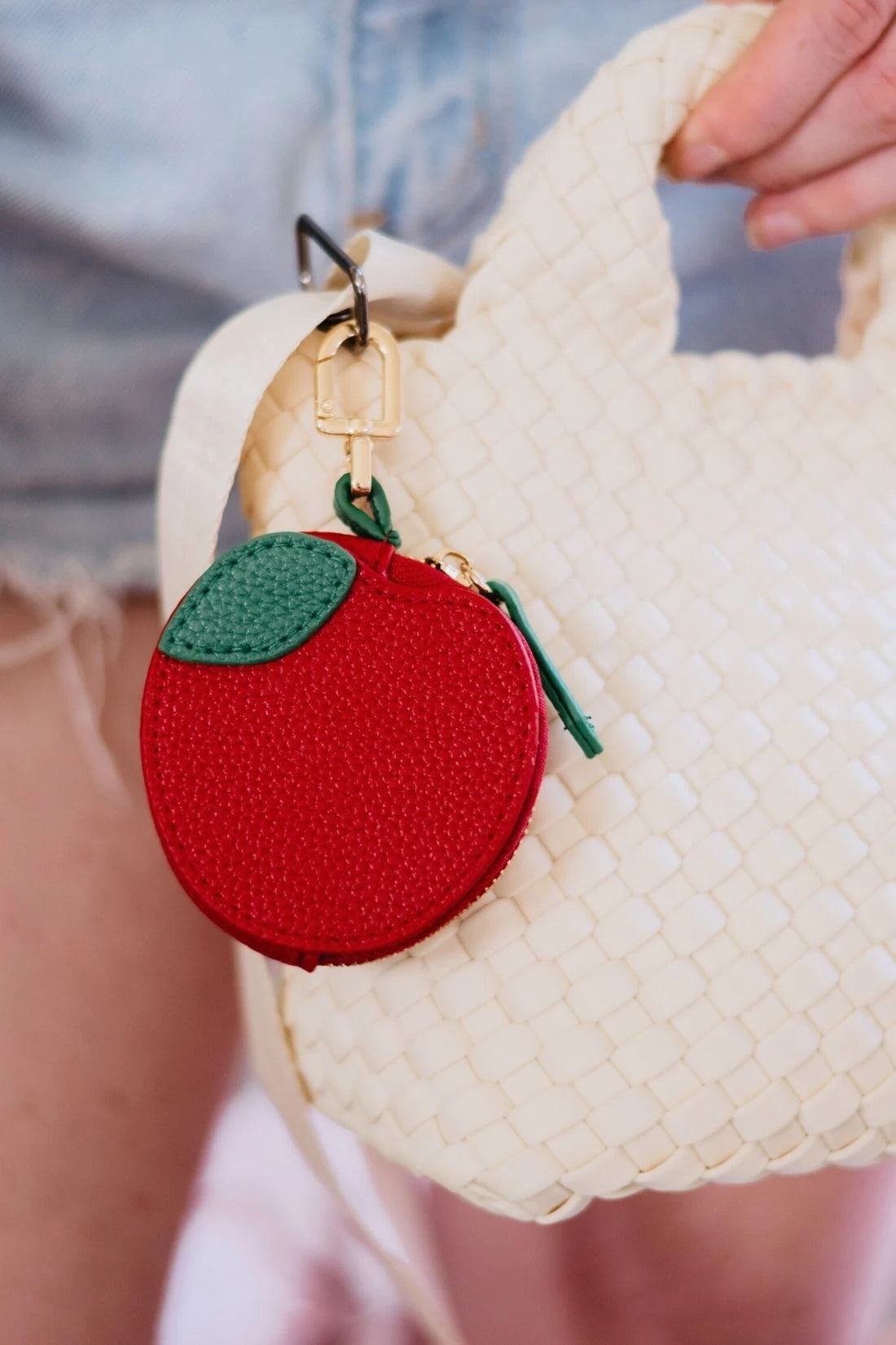 Red Apple Coin Zipper Purse