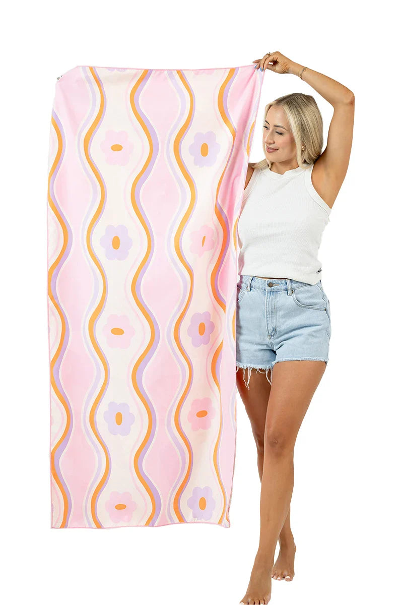 Beach Shells Reversible Quick Dry Towel - Katydid.com