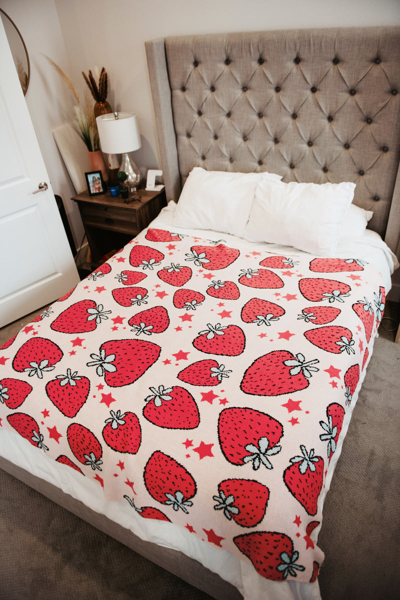 Strawberry Oversized Knitted BLANKET