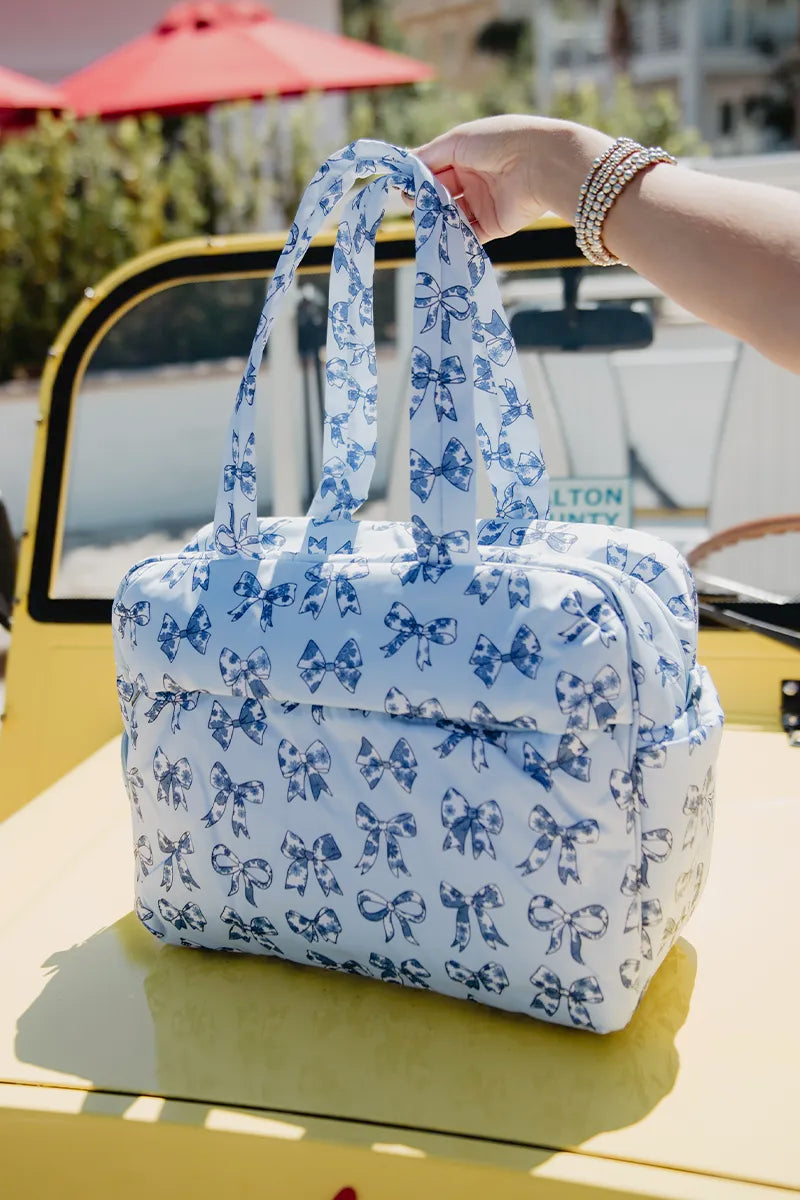 Light Blue Toile Coquette Bows Weekender w/ Pass-Thru Slip