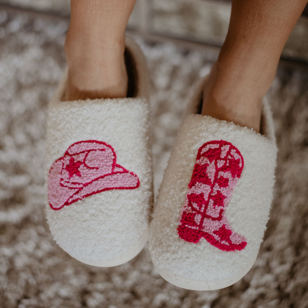 https://katydid.com/cdn/shop/products/cowgirl-boot-and-hat-pink-slippers.jpg?v=1684359327