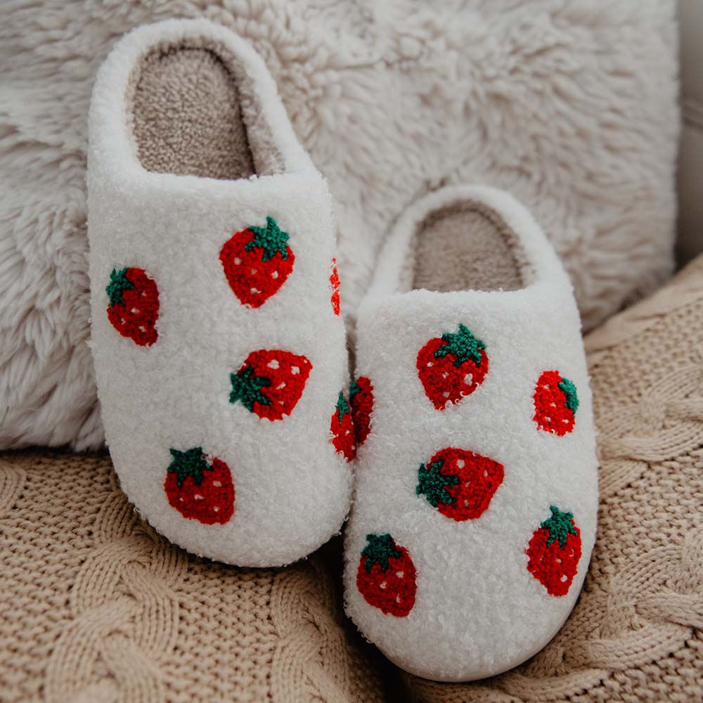 Duftende gennemsnit debat Strawberry Fuzzy Slippers for Women